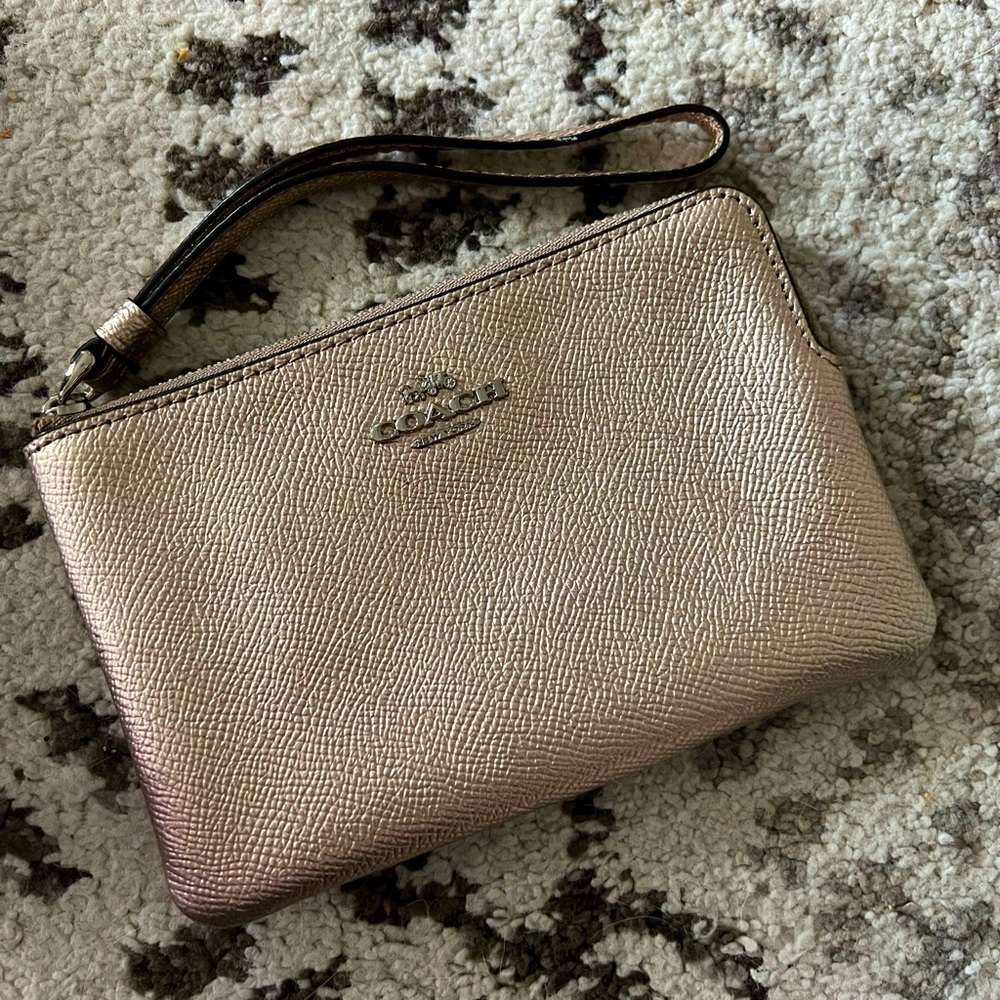 Authentic Coach Wristlet